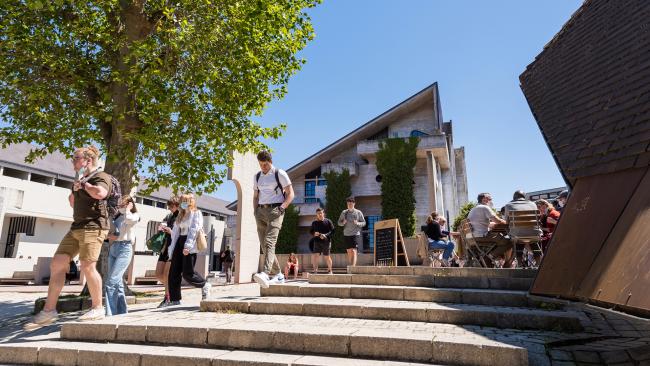 Bienvenue au Musée L !